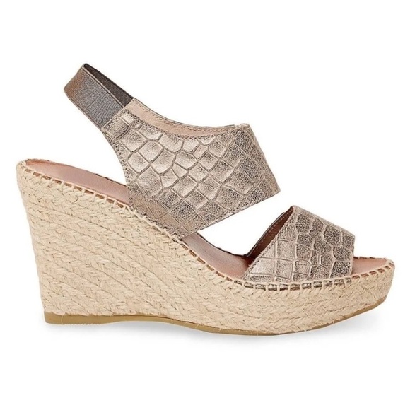 Andre Assous Women's Reese Leather Espadrille Wedge Sandal - Size 8 - Picture 1 of 7